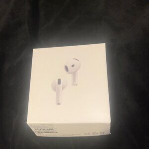 Apple AirPods Pro Wireless Earbuds